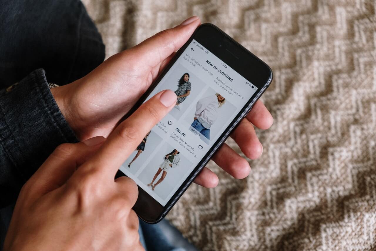 Two items on each line of product pages deliver mobile conversion optimization