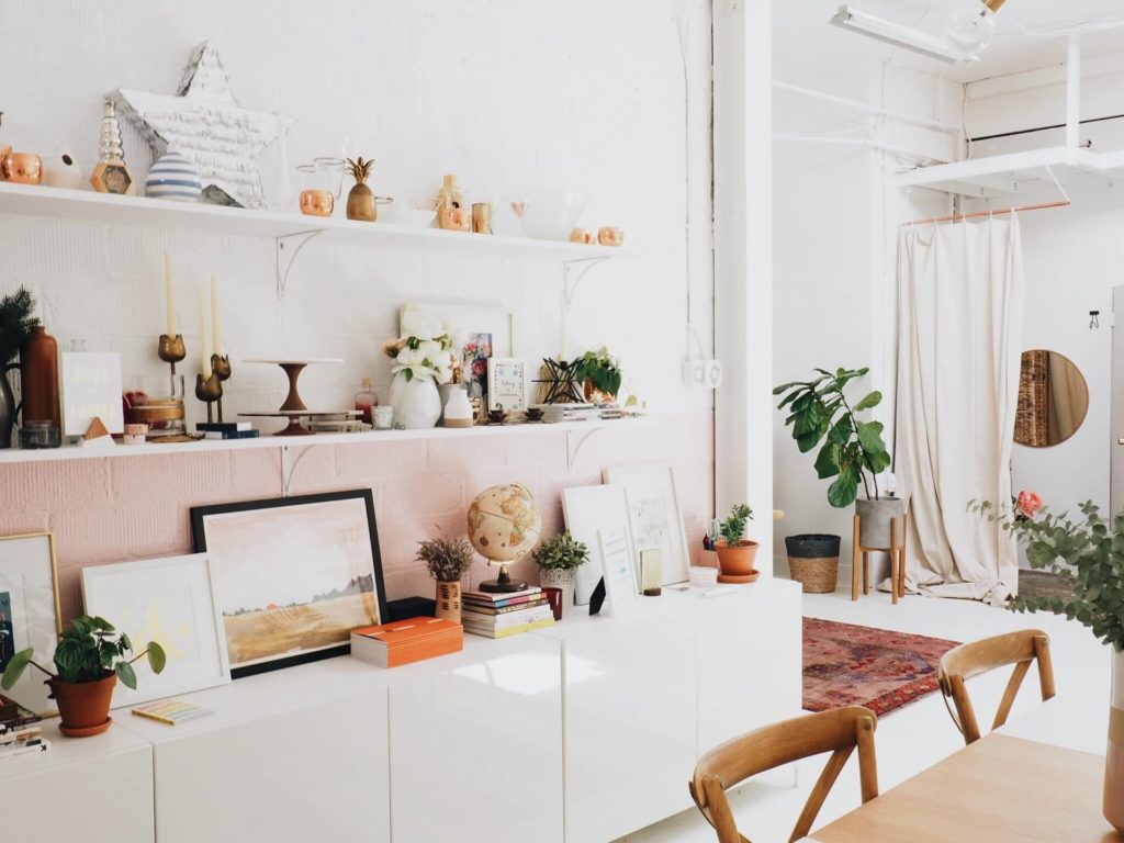 How to Start a Furniture Business in 2026 (Ultimate Guide)