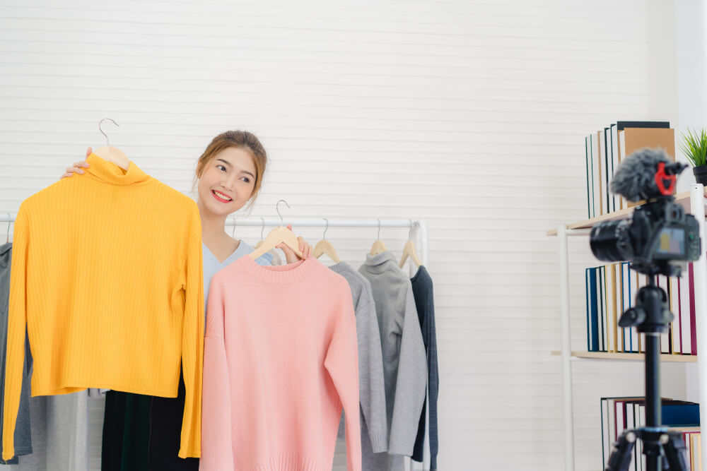 What is fashion merchandising